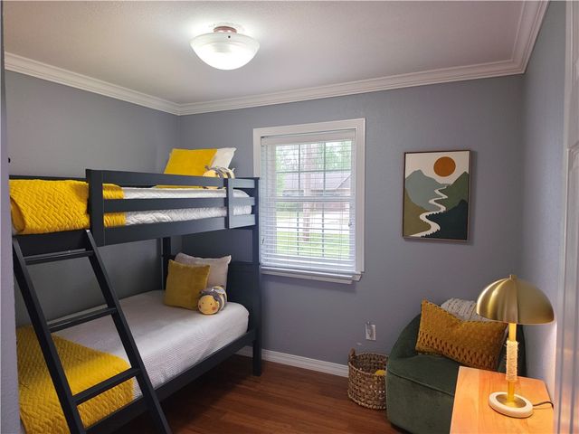 1001 11th Street, Bentonville, AR 72712