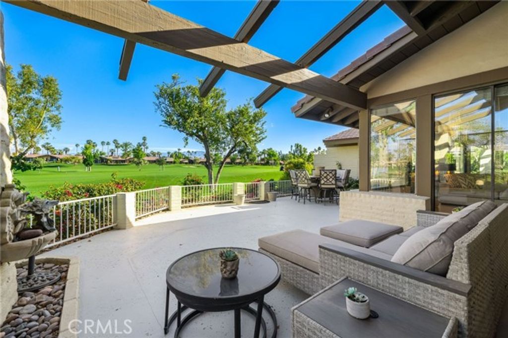 120 Old Ranch, Palm Desert, CA 92211