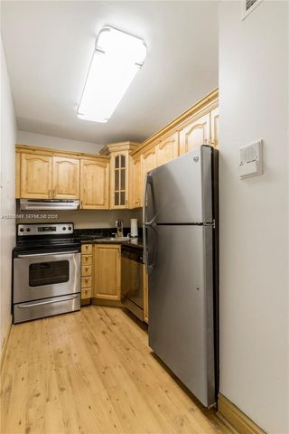 1955 NE 135th Street 308, North Miami, FL 33181