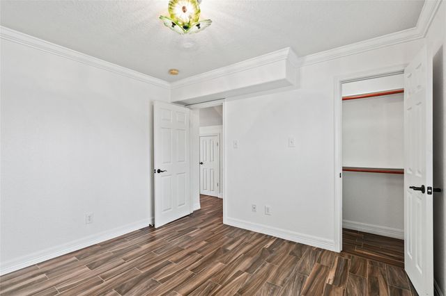 645 Warsaw Street, Hitchcock, TX 77563