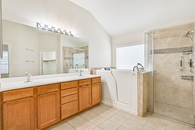 3430 Danbury Chase Trail, Fresno, TX 77545