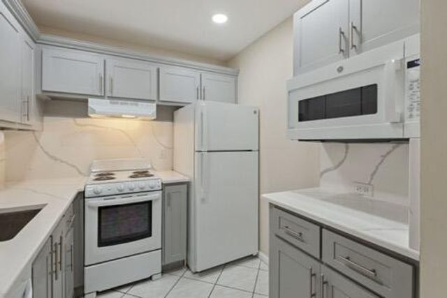 4028 Berkshire B, Deerfield Beach, FL 33442