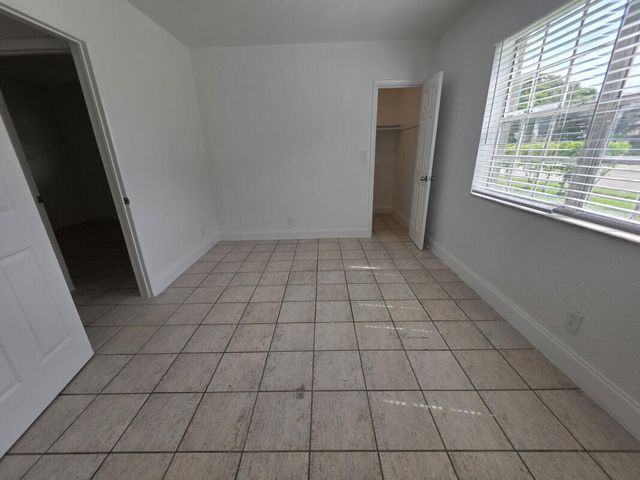 511 Banks Road 3, Margate, FL 33063