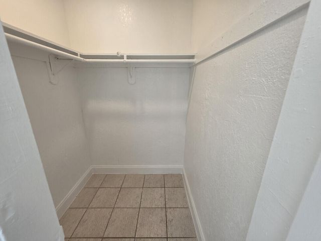 511 Banks Road 3, Margate, FL 33063