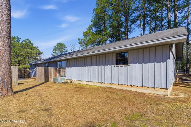 224 Hensarling Road, Petal, MS 39465