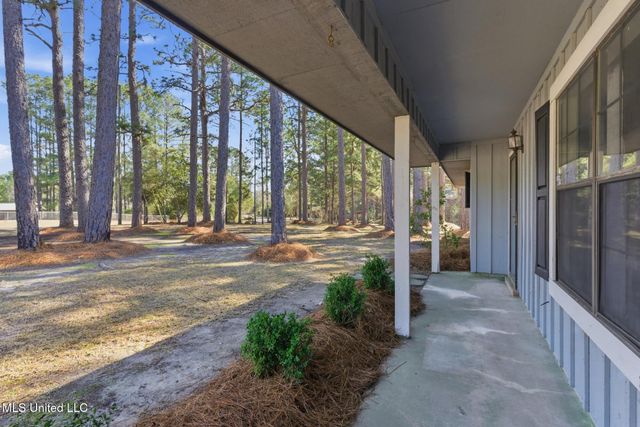224 Hensarling Road, Petal, MS 39465