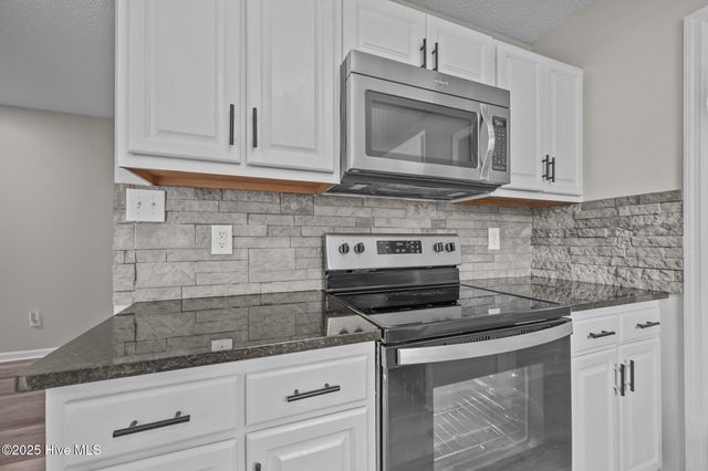 207 Winter Road, Jacksonville, NC 28540