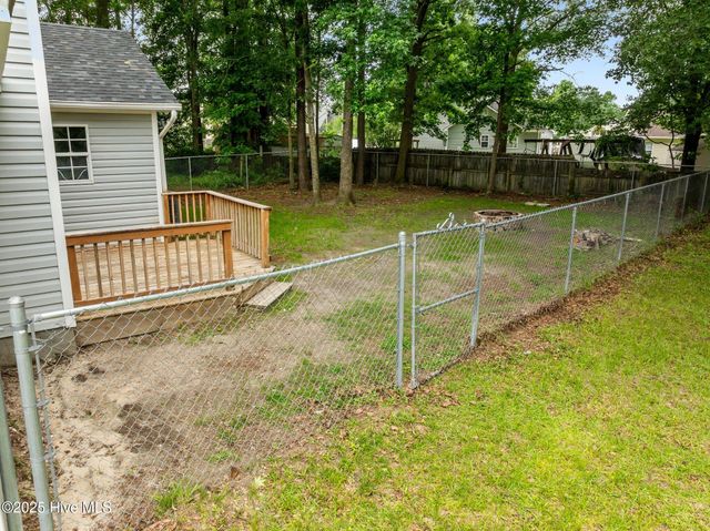 207 Winter Road, Jacksonville, NC 28540