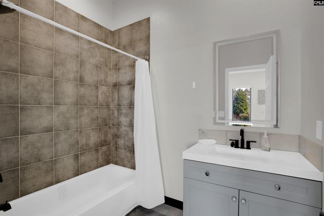 116 CURRIOMAN Drive, Chapin, SC 29036