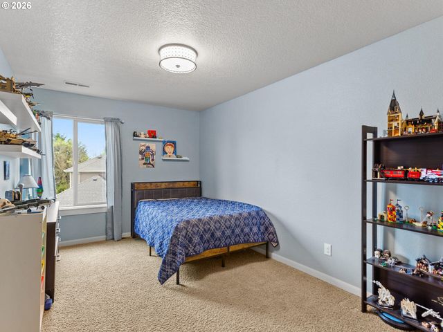 2746 Nw KENT St, Camas, WA 98607