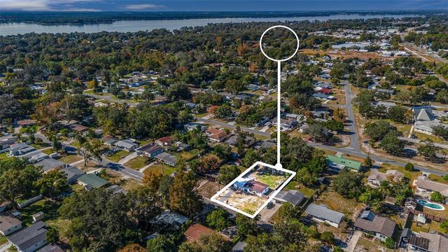 995 EMERALD DRIVE, Mount Dora, FL 32757