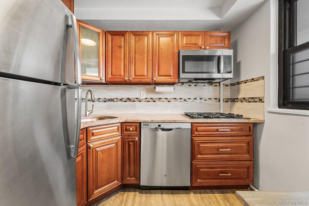61-25 98th Street 9F, Rego Park, NY 11374 — photo 4