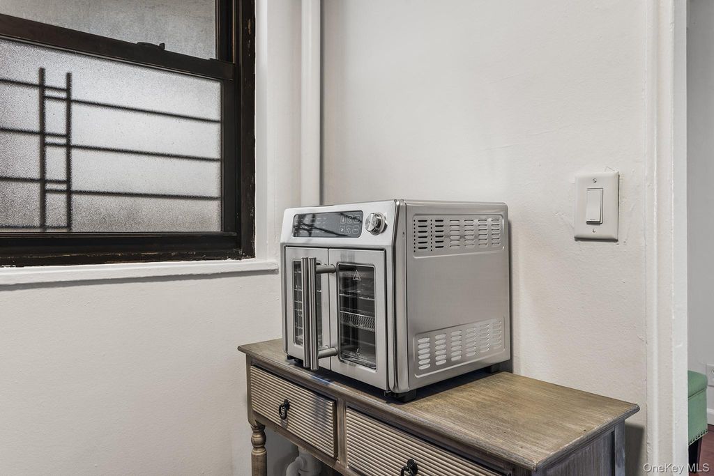 61-25 98th Street 9F, Rego Park, NY 11374 — photo 5