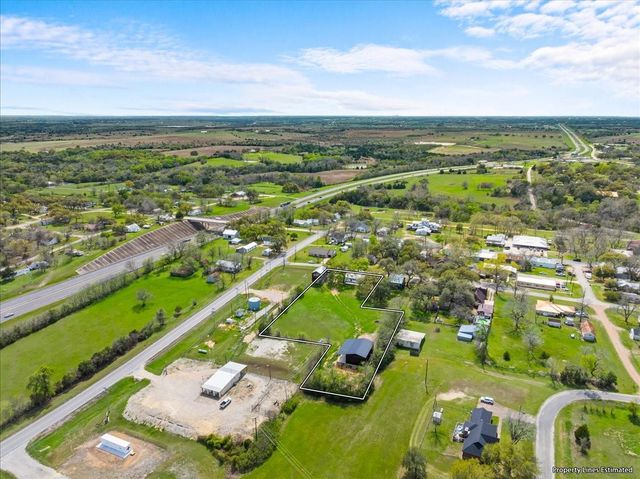 210 A N Brazos Street, Burton, TX 77835