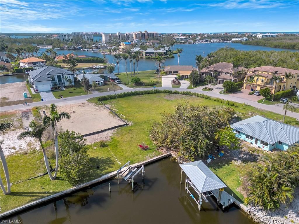 4884-4886 Esplanade ST, BONITA SPRINGS, FL 34134 — photo 2