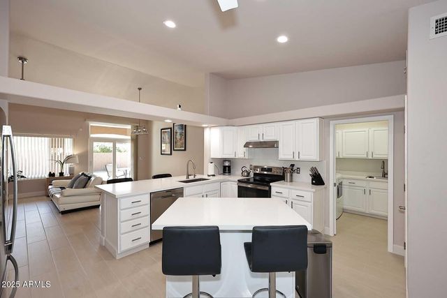 6323 E NISBET Road, Scottsdale, AZ 85254