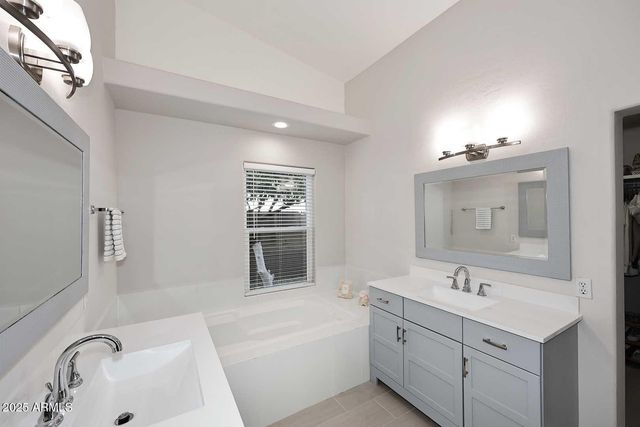 6323 E NISBET Road, Scottsdale, AZ 85254