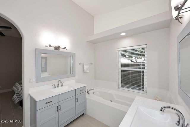 6323 E NISBET Road, Scottsdale, AZ 85254