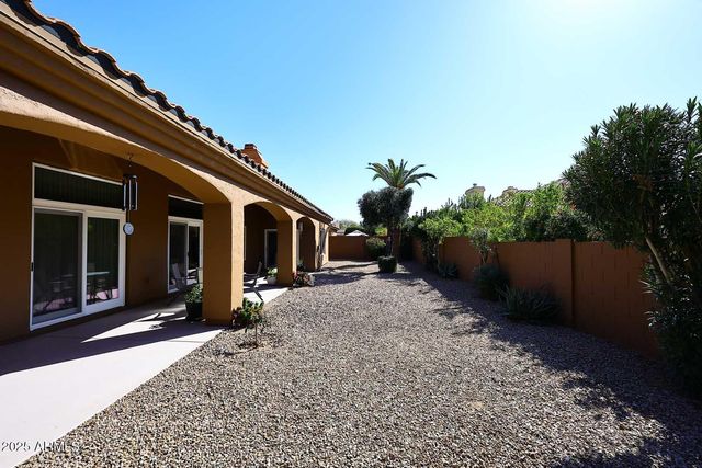 6323 E NISBET Road, Scottsdale, AZ 85254