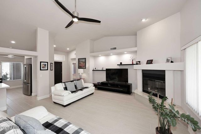 6323 E NISBET Road, Scottsdale, AZ 85254