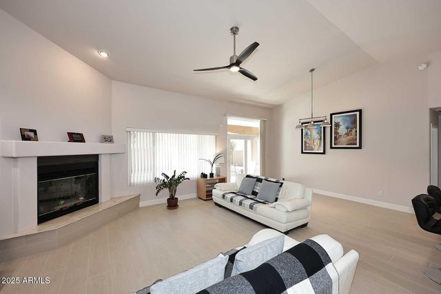 6323 E NISBET Road, Scottsdale, AZ 85254