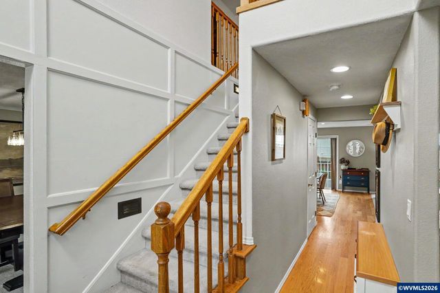 5276 Southbend Dr SE, Salem, OR 97306
