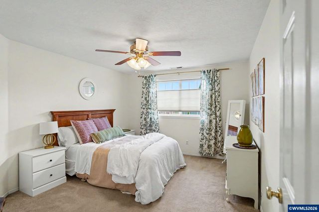5276 Southbend Dr SE, Salem, OR 97306