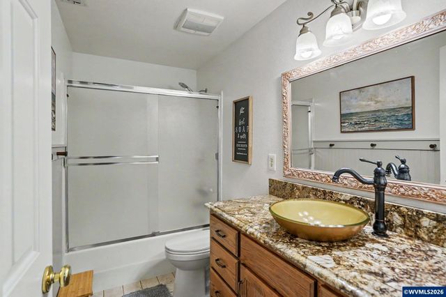 5276 Southbend Dr SE, Salem, OR 97306