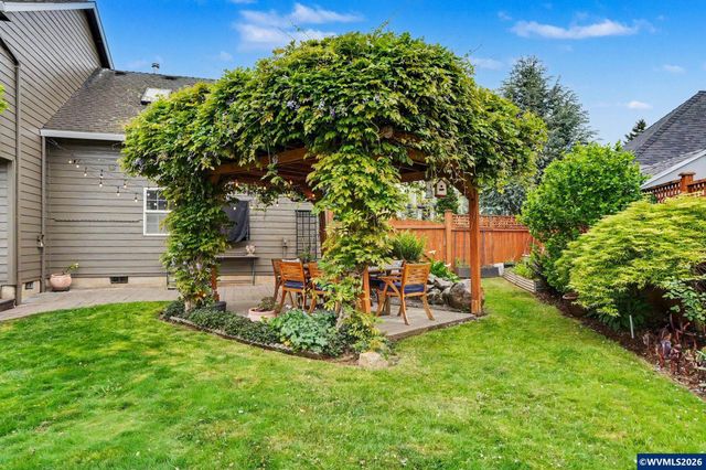 5276 Southbend Dr SE, Salem, OR 97306