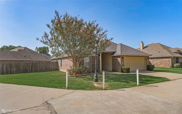 232 Riverbrooke Drive, Shreveport, LA 71115