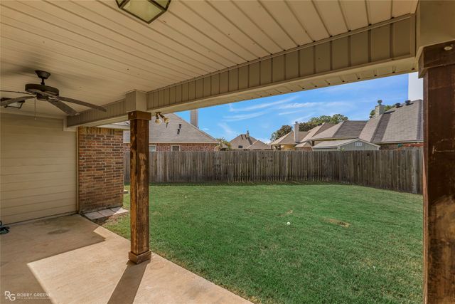 232 Riverbrooke Drive, Shreveport, LA 71115