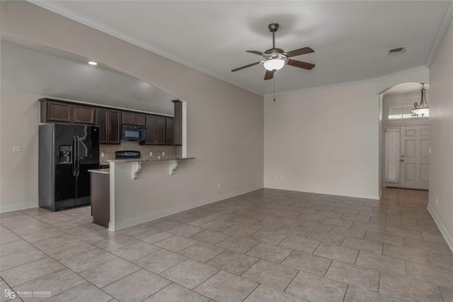 232 Riverbrooke Drive, Shreveport, LA 71115
