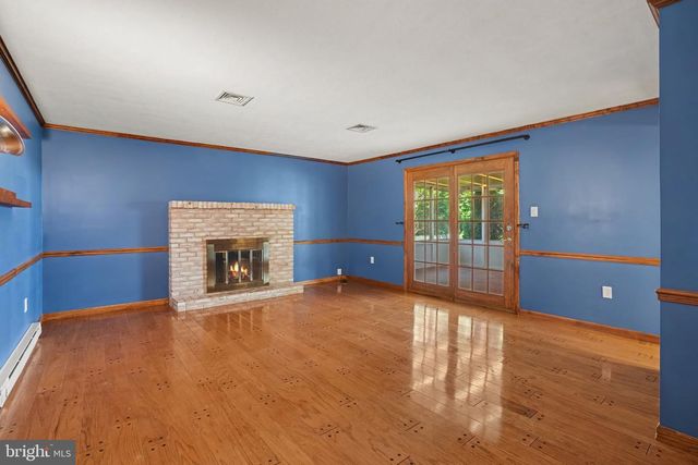 58 OLD FEDERAL RD, Camp Hill, PA 17011