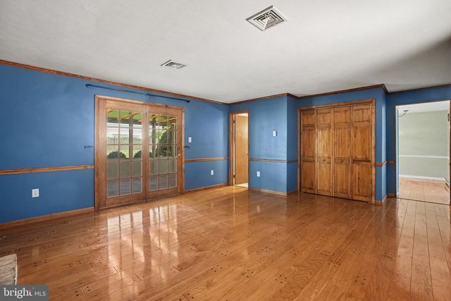 58 OLD FEDERAL RD, Camp Hill, PA 17011