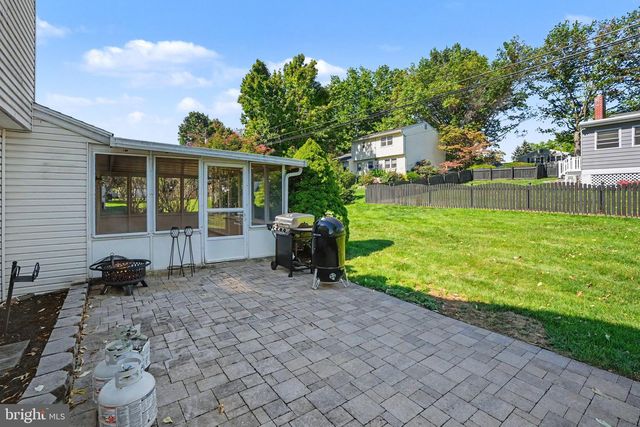 58 OLD FEDERAL RD, Camp Hill, PA 17011