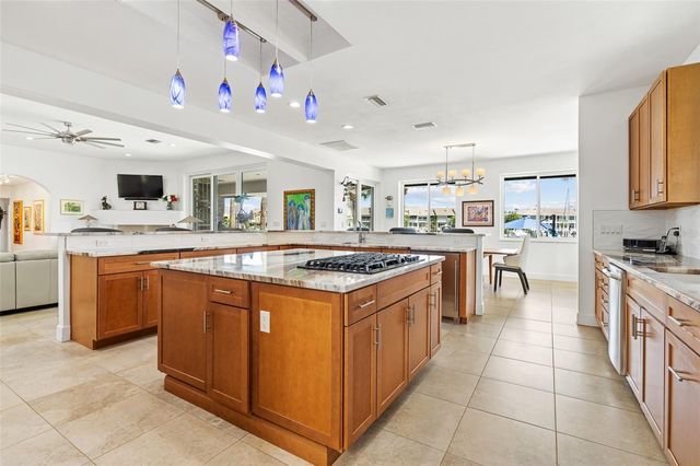 833 PONCE DE LEON DRIVE, Tierra Verde, FL 33715