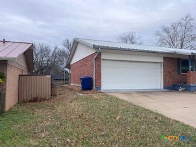 711 S 25th Street, Copperas Cove, TX 76522