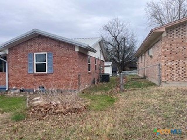 711 S 25th Street, Copperas Cove, TX 76522