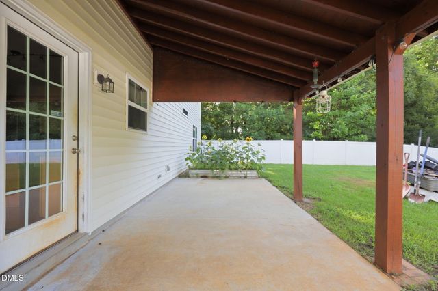 1406 Copper Circle, Mebane, NC 27302
