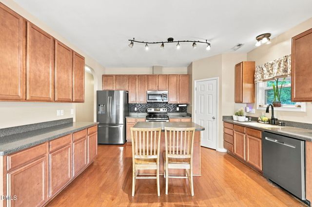 1406 Copper Circle, Mebane, NC 27302