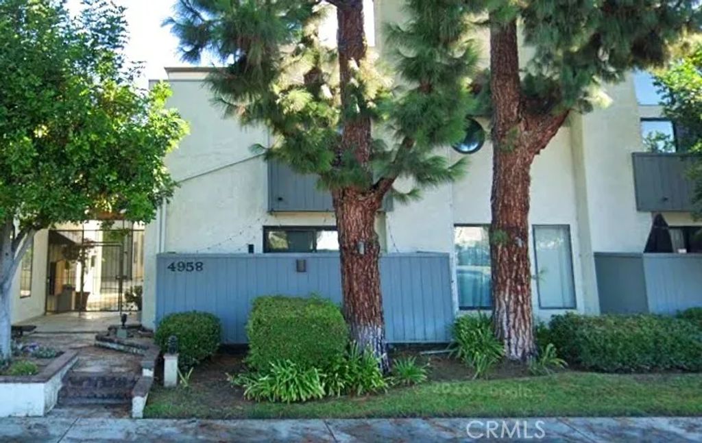 4958 Woodman, Sherman Oaks, CA 91423
