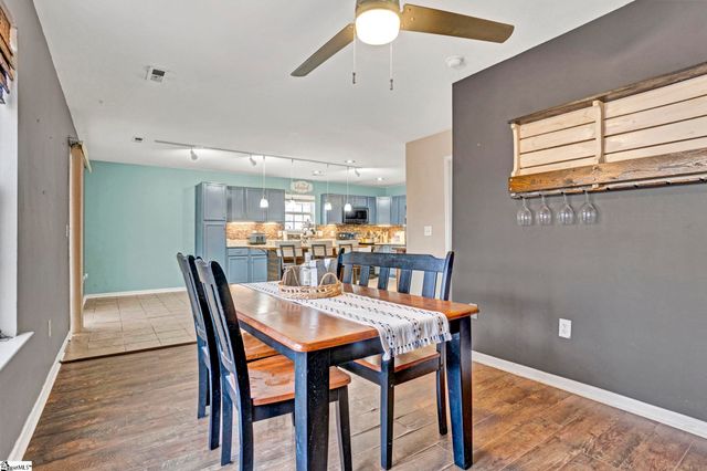 104 Claymoor Court, Williamston, SC 29697