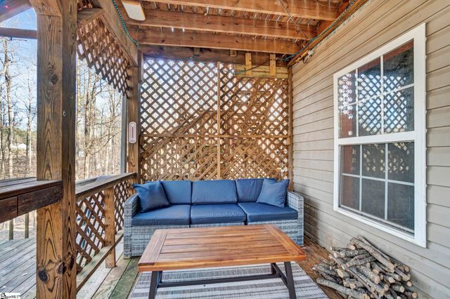 104 Claymoor Court, Williamston, SC 29697