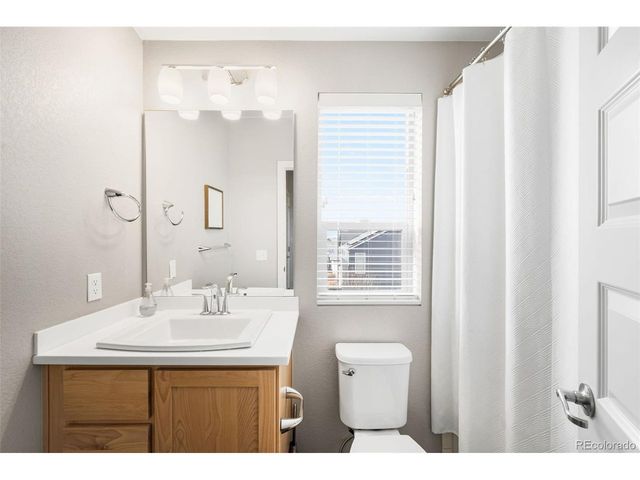 8855 E 55th Ave, Denver, CO 80238