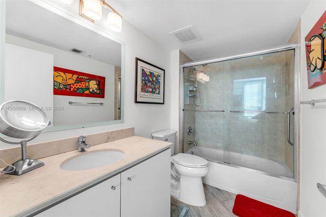 9066 SW 73rd Ct 908, Miami, FL 33156