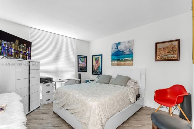 9066 SW 73rd Ct 908, Miami, FL 33156