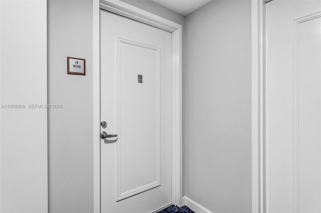 9066 SW 73rd Ct 908, Miami, FL 33156