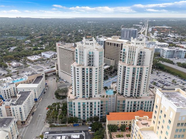 9066 SW 73rd Ct 908, Miami, FL 33156