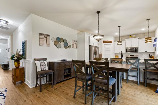 382 Long Meadow Dr., Loris, SC 29569