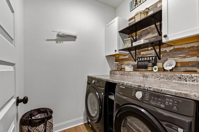 382 Long Meadow Dr., Loris, SC 29569